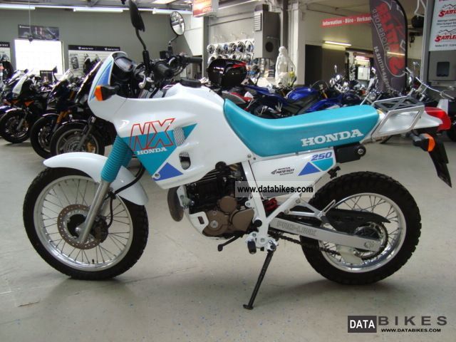 Honda NX 250 1992 photo - 1