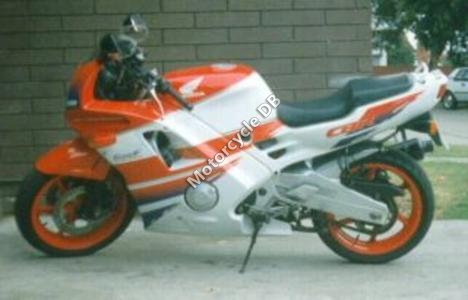 Honda XBR 500 (reduced effect) 1988 photo - 1