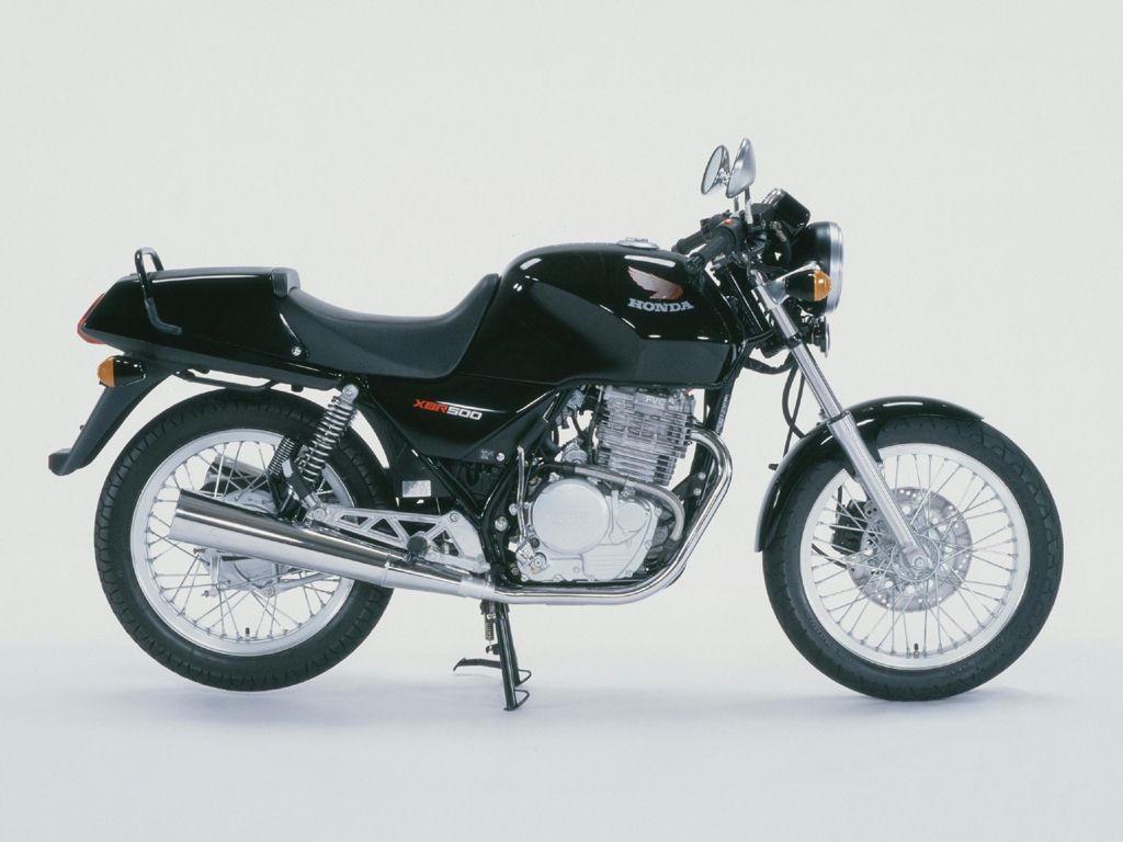 Honda XBR 500 1987 photo - 4