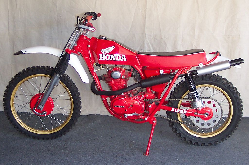 Honda XL 250 1974 photo - 5