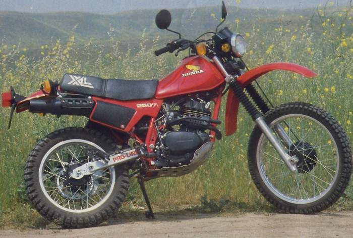 Honda XL 250 1976 photo - 6