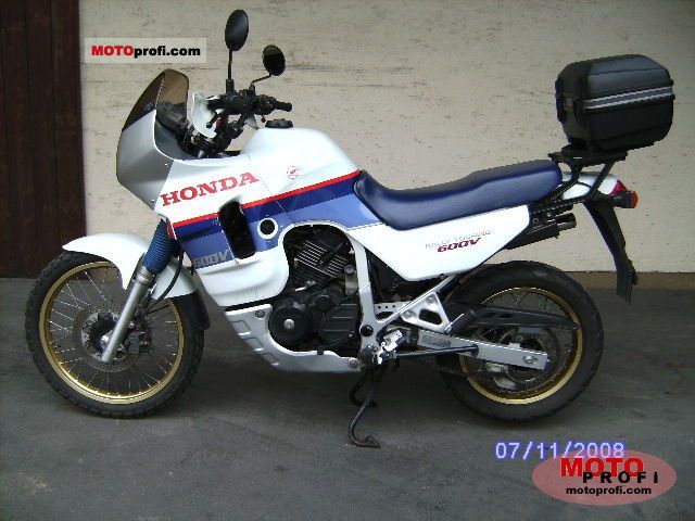 Honda XL 600 V Transalp 1988 photo - 4