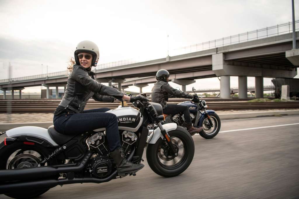 Indian Scout Bobber 2019 photo - 2