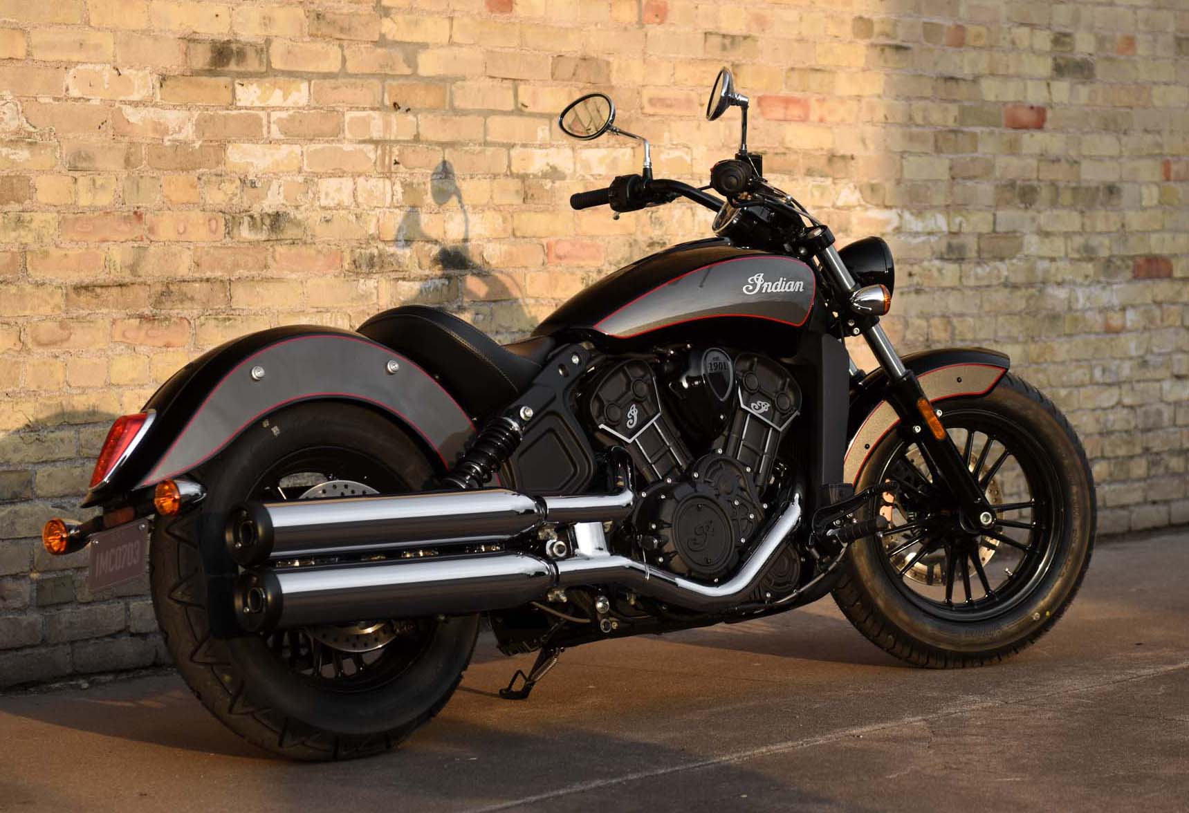 Indian Scout Sixty 2018 photo - 1