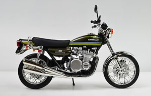 Kawasaki 900 Z 1 Super 4 1972 photo - 3