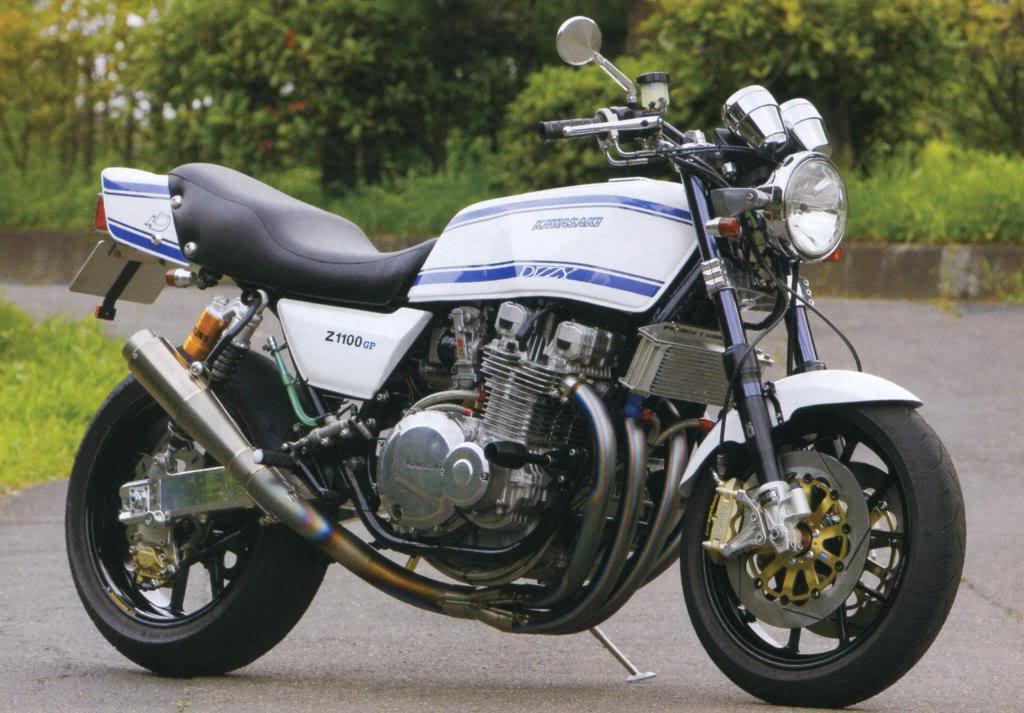 Kawasaki GPZ 1100 (reduced effect) 1986 photo - 2