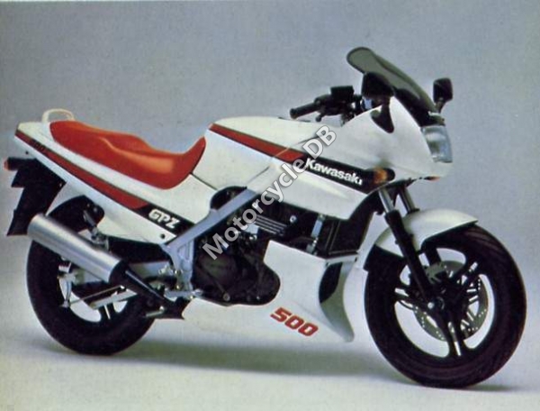 Kawasaki GPZ 750 1987 photo - 2
