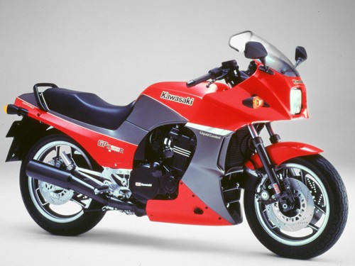 Kawasaki GPZ 900 R 1990 photo - 3