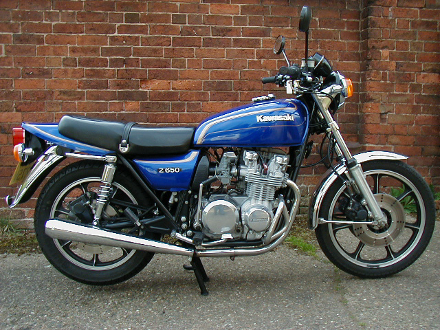 Kawasaki Z 650 1977 photo - 3