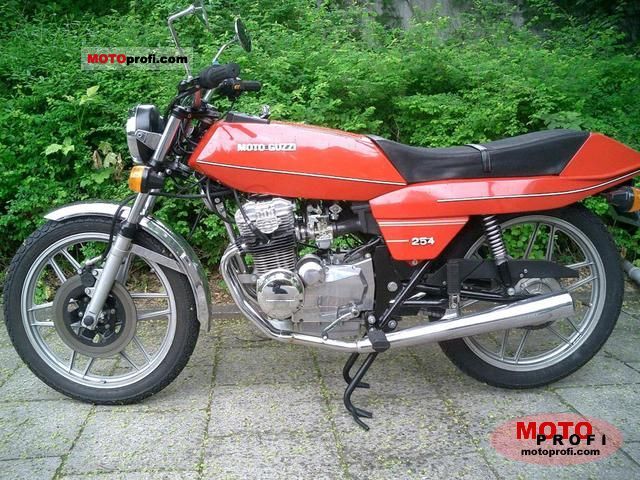 Moto Guzzi 254 1977 photo - 1