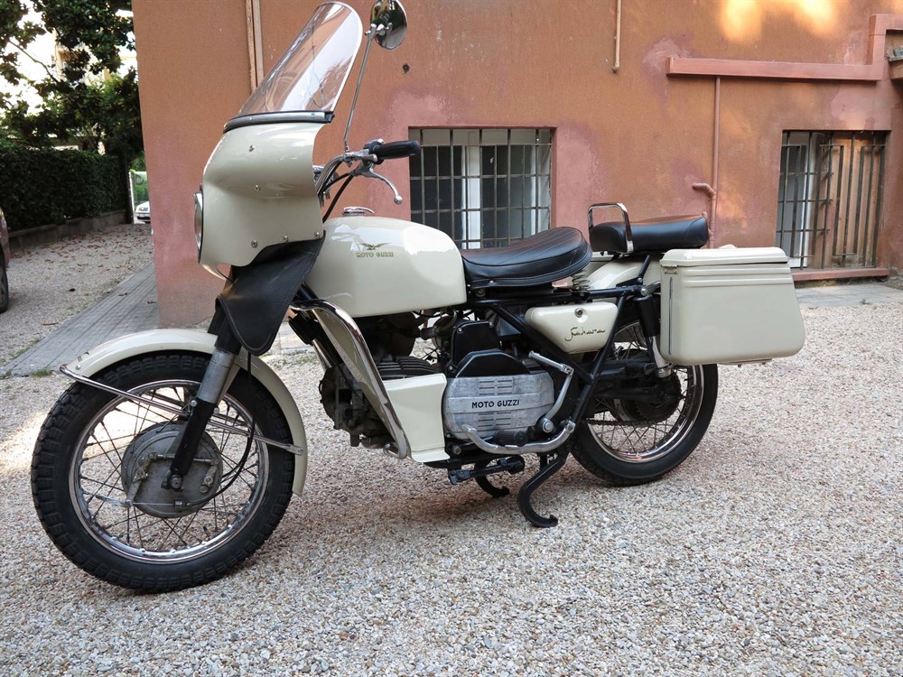 Moto Guzzi 500 Sahara 1975 photo - 3