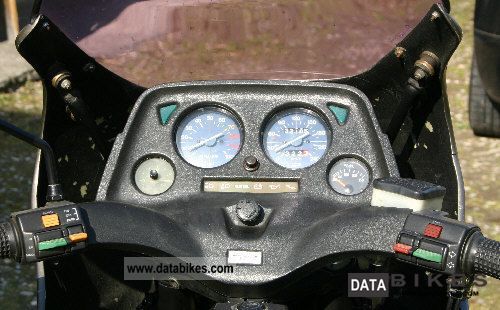 Moto Guzzi 850 T 5 1984 photo - 2