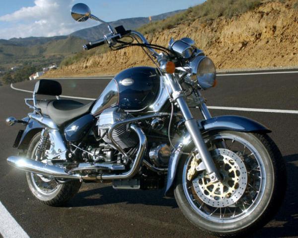 Moto Guzzi California 1100 Special 2000 photo - 1
