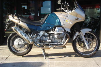 Moto Guzzi Quota 1100 ES 1999 photo - 3