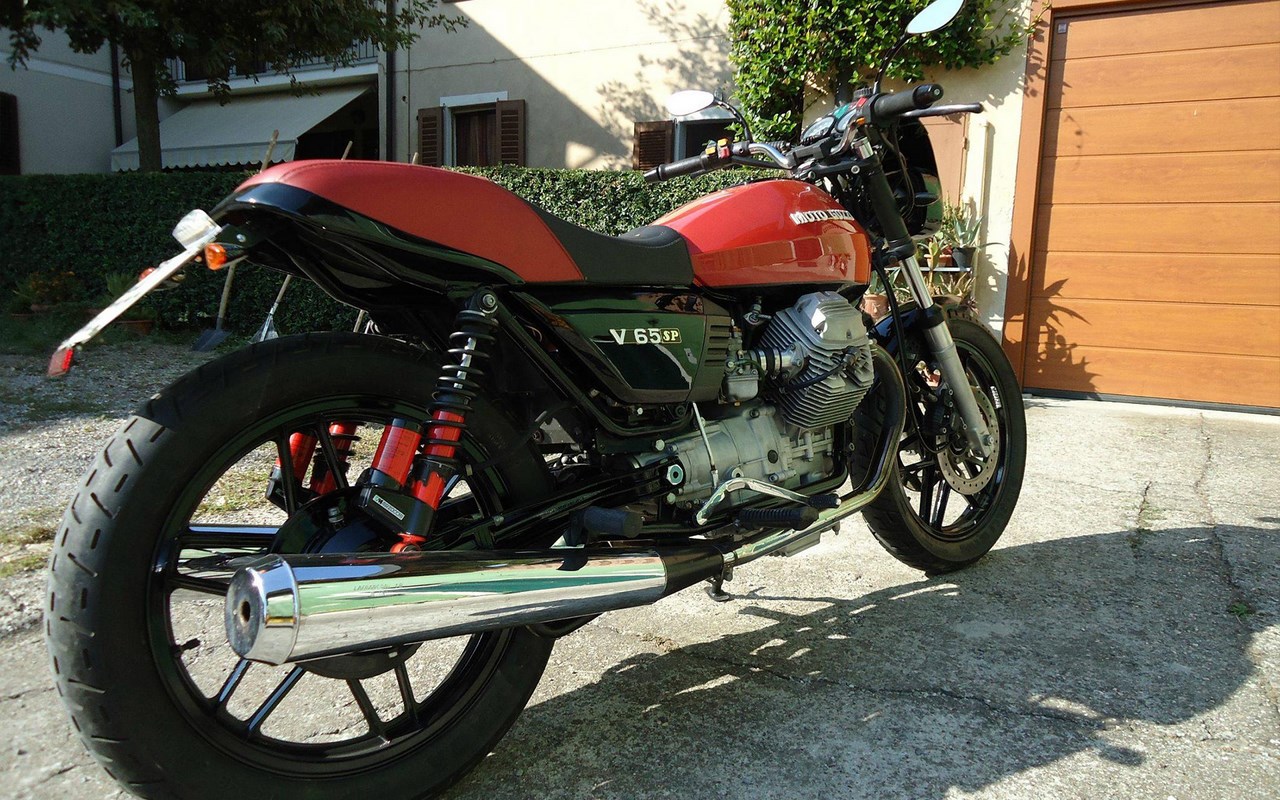 Moto Guzzi V 65 SP 1984 photo - 5