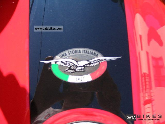 Moto Guzzi V11 Ballabio 2003 photo - 2