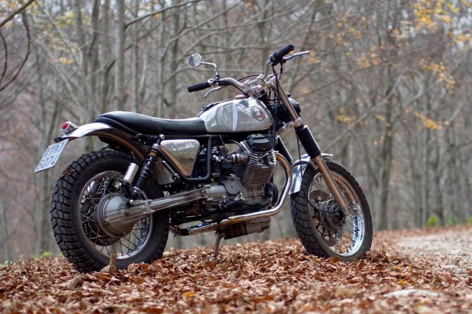 Moto Guzzi V7 Classic 750cc photo - 6
