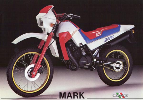 Moto Morini AMEX 250 J 1985 photo - 2