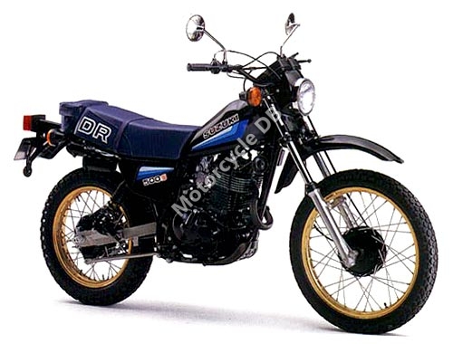 Suzuki DR 500 S 1983 photo - 1