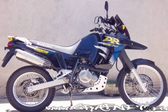 Suzuki DR 800 S 1998 photo - 3