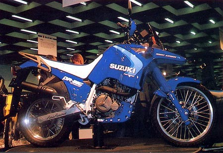 Suzuki DR Big 750 S 1988 photo - 5
