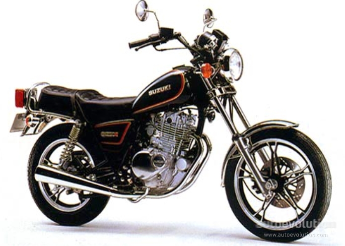 Suzuki GN 250 E 1992 photo - 6