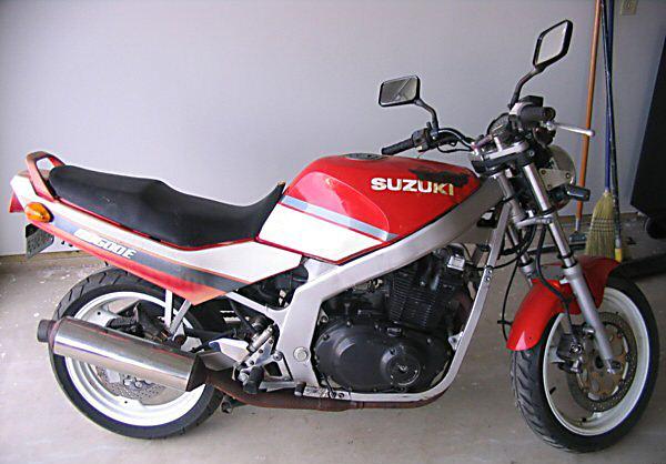 Suzuki GS 500 E 1990 photo - 1