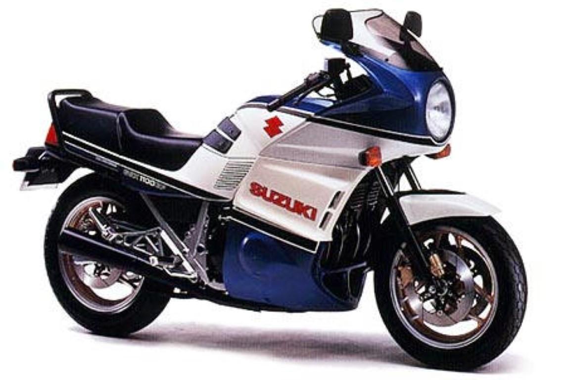 Suzuki GSX 1100 EF (reduced effect) 1987 photo - 6
