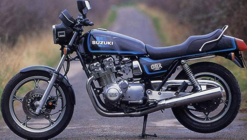 Suzuki GSX 1100 ES 1982 photo - 1