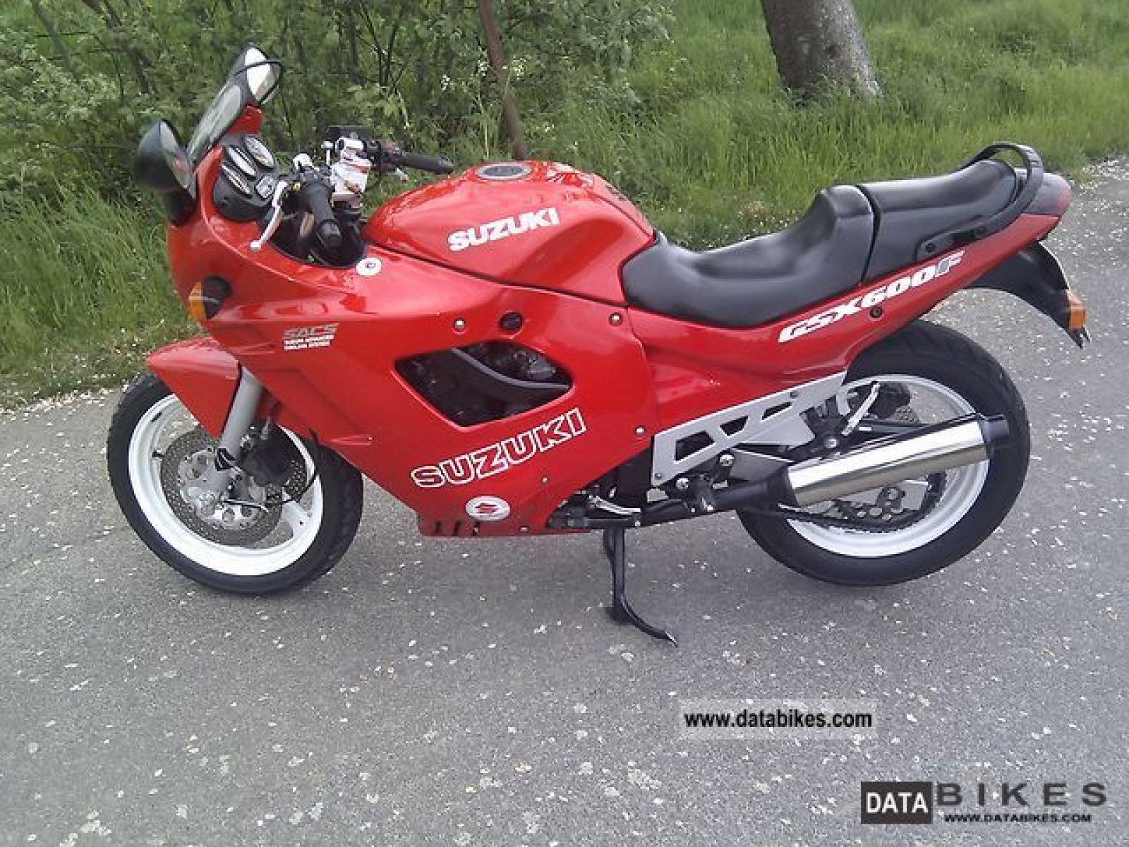 Review of Suzuki GSX 600 F 1990 pictures, live photos
