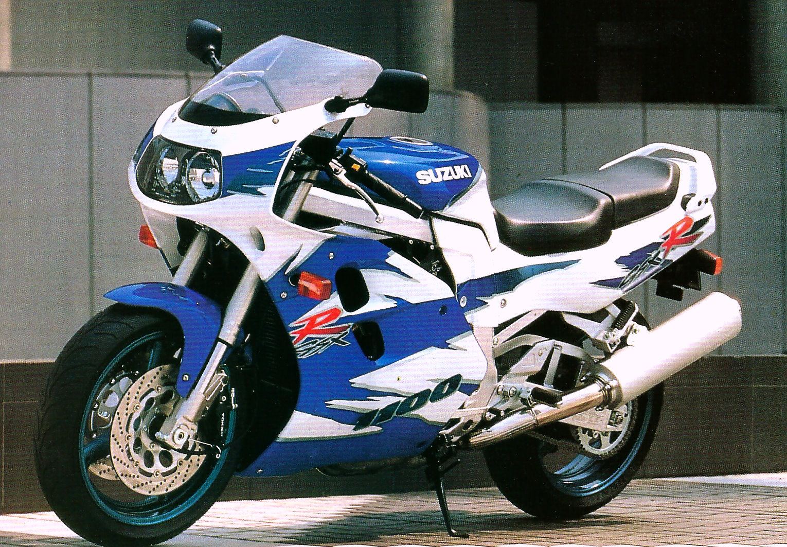 Suzuki GSX-R 600 1998 photo - 6