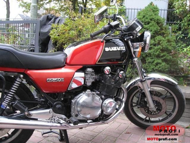 Suzuki GSX-R 750 (reduced effect) 1985 photo - 4
