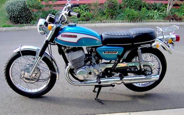 Suzuki T 500 1973 photo - 1
