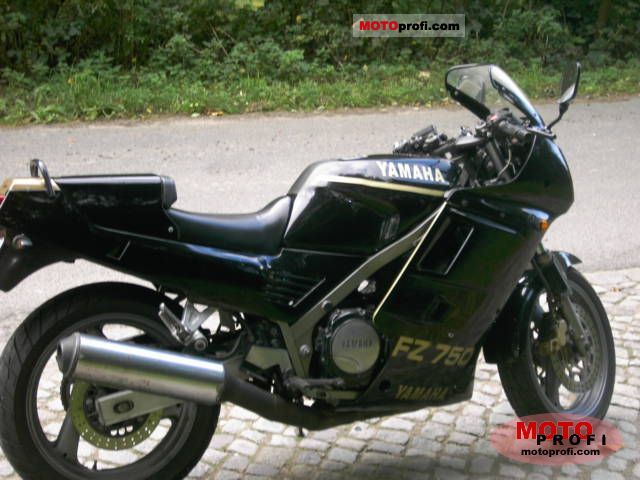 Yamaha FZ 750 (reduced effect) 1988 photo - 1