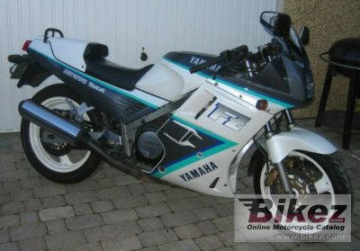 Yamaha FZ 750 1990 photo - 1