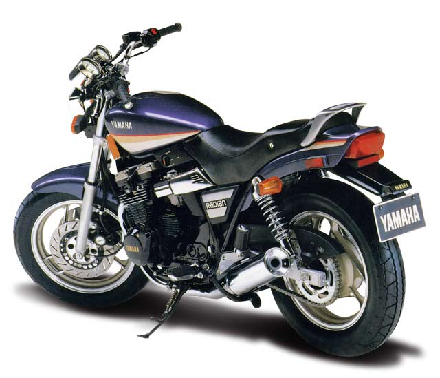 Yamaha FZ 750 1990 photo - 3