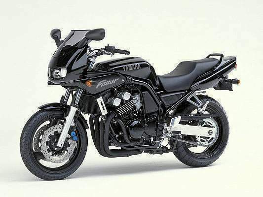 Yamaha FZS 600 S 2000 photo - 1