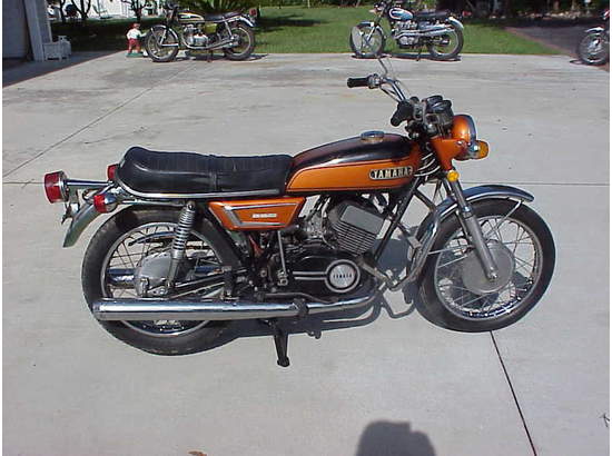 Yamaha R 5 1971 photo - 1