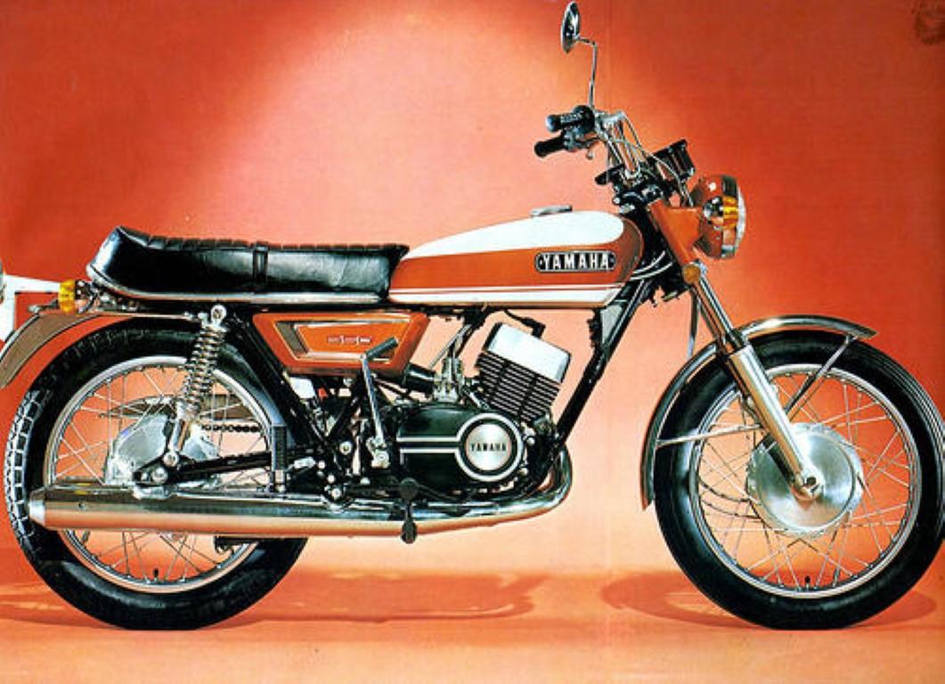 Yamaha R 5 F 1972 photo - 3