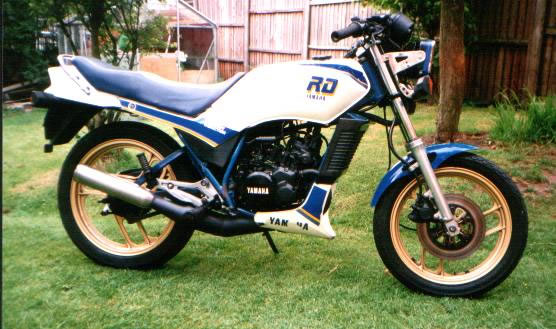 Yamaha RD 125 LC 1983 photo - 4