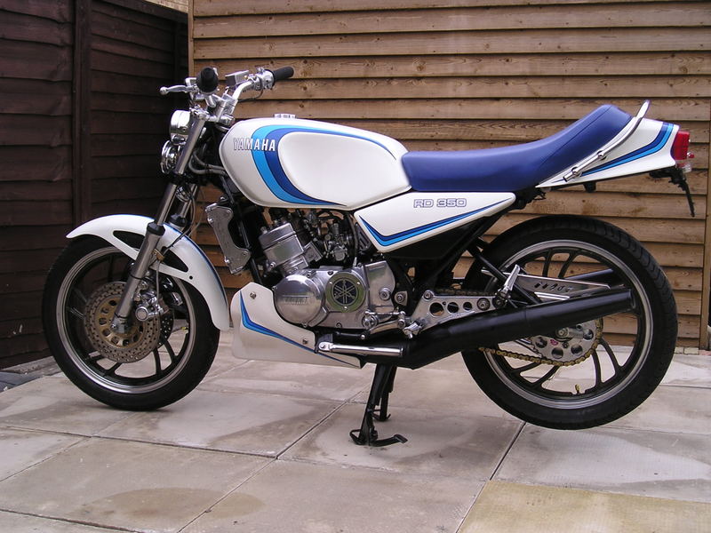 Yamaha RD 250 (6-speed) 1974 photo - 1