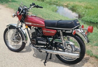 Yamaha RD 350 (6-speed) 1974 photo - 6
