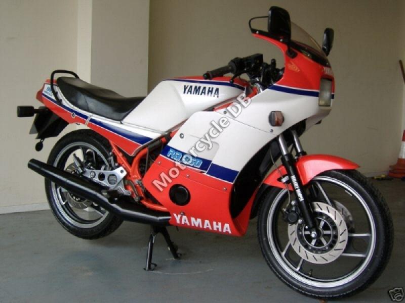 Yamaha RD 350 (reduced effect) 1985 photo - 2