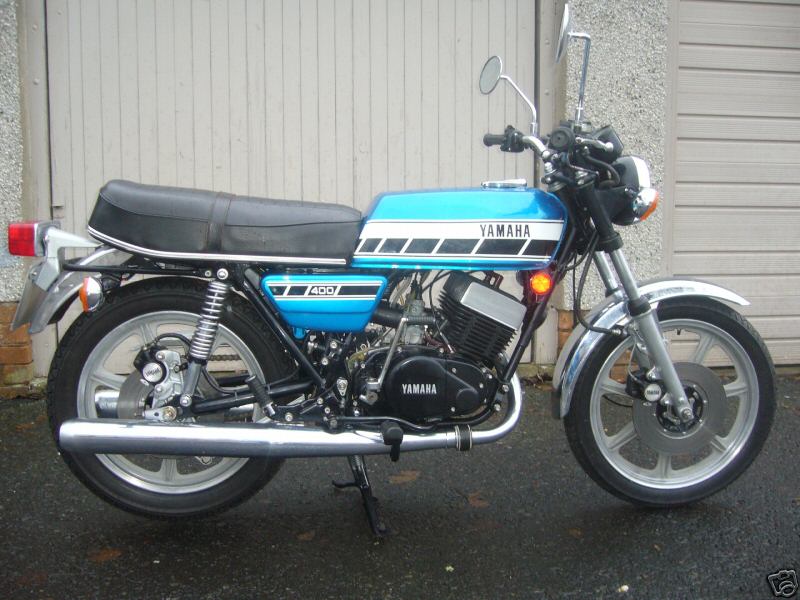 Yamaha RD 400 C 1976 photo - 2