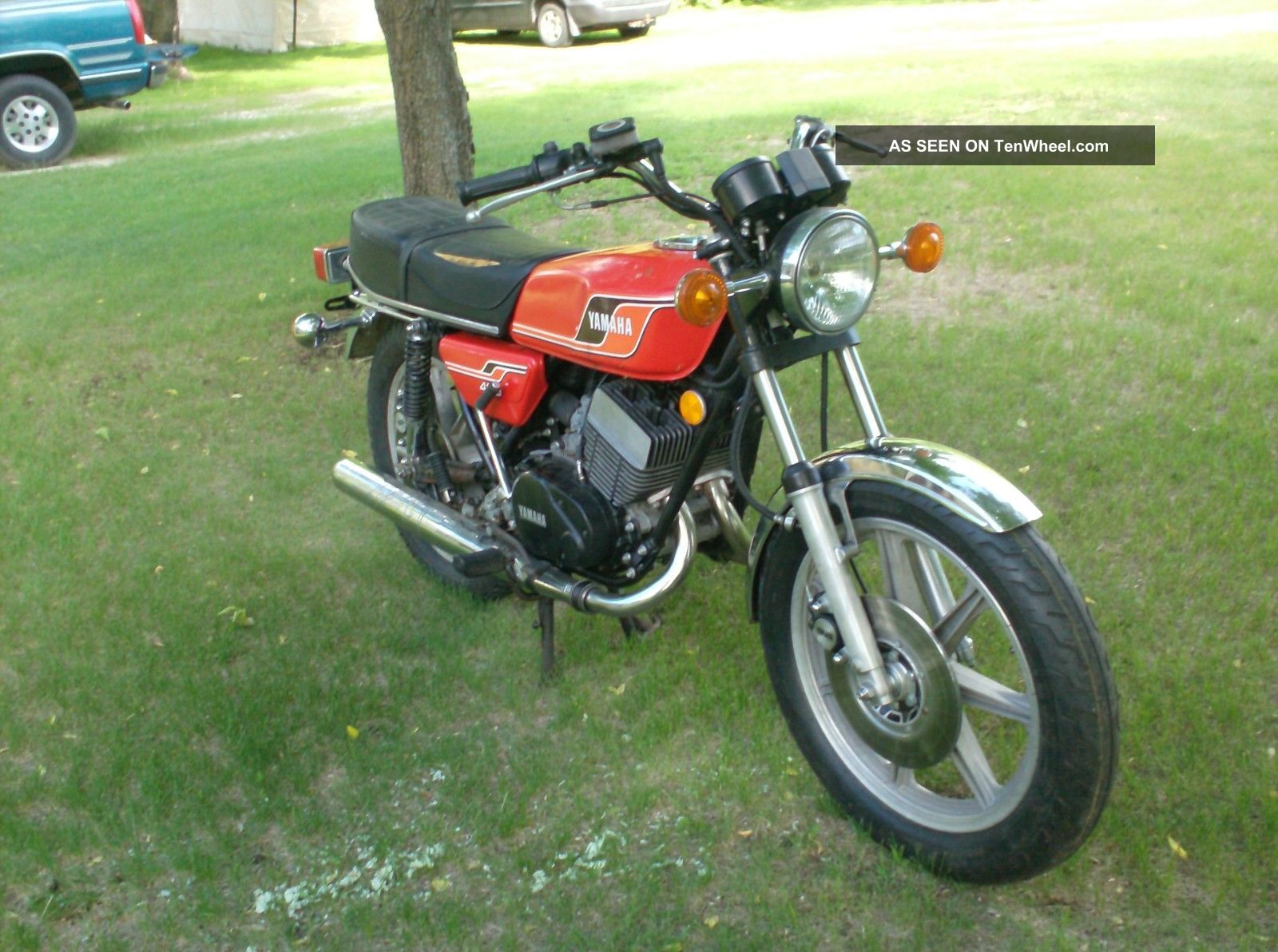 Yamaha RD 400 C 1977 photo - 1