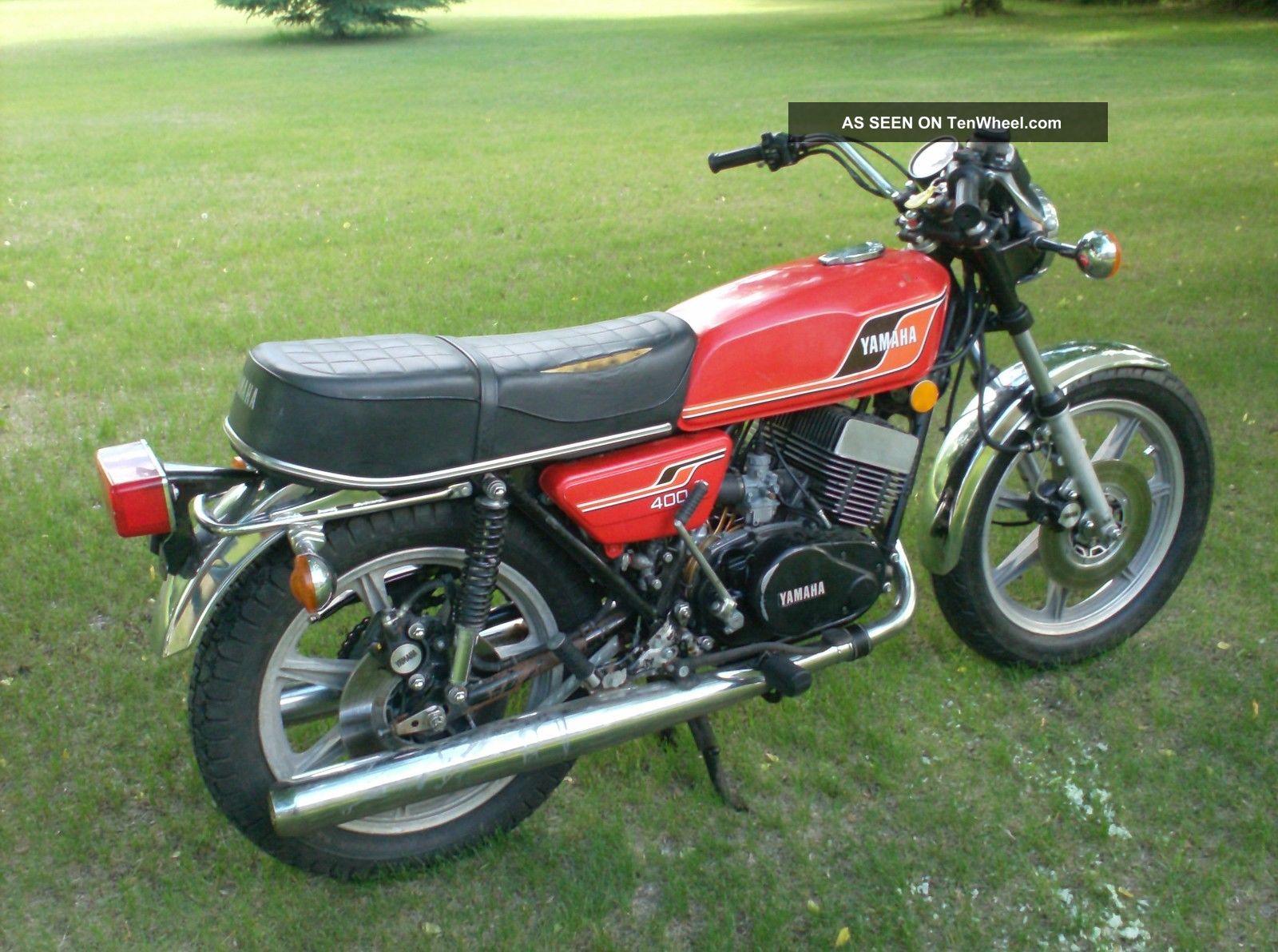 Yamaha RD 400 C 1977 photo - 2