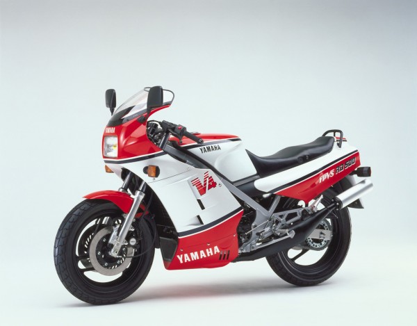 Yamaha RD 500 LC 1984 photo - 4