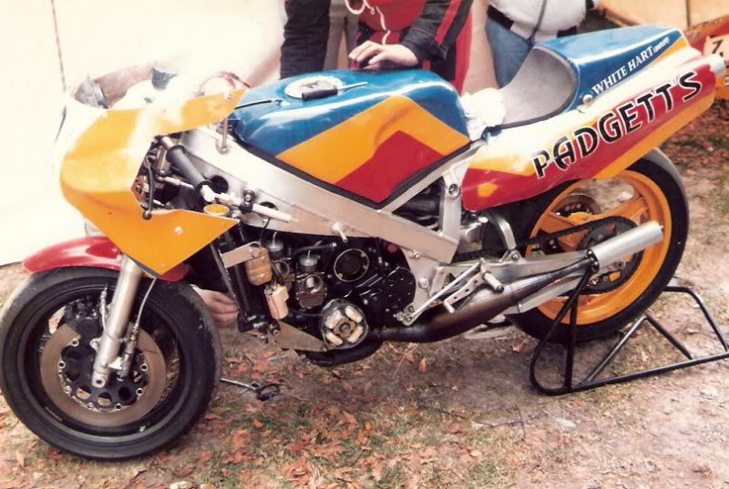 Yamaha RD 500 LC 1987 photo - 2
