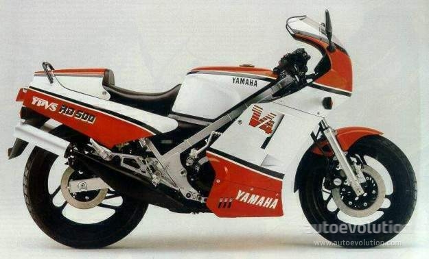 Yamaha RD 500 LC 1987 photo - 4