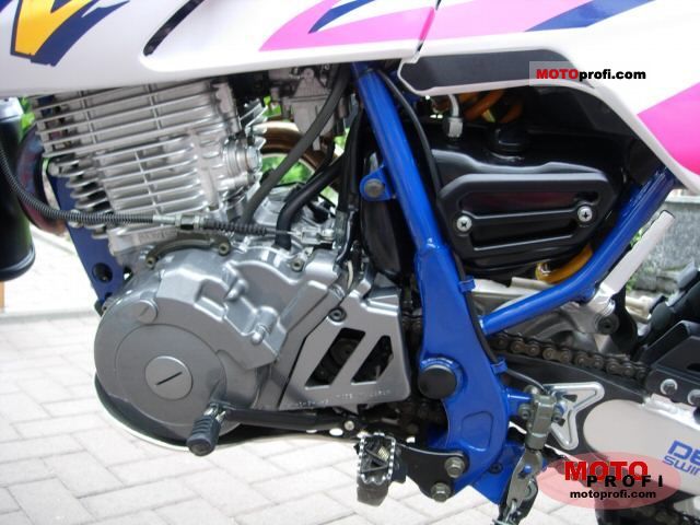 Yamaha TT 600 S 1997 photo - 1